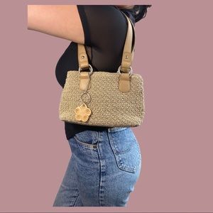 Straw Purse w Flower 🌸